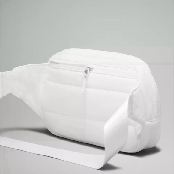 SOLD - Picture 3 of 9